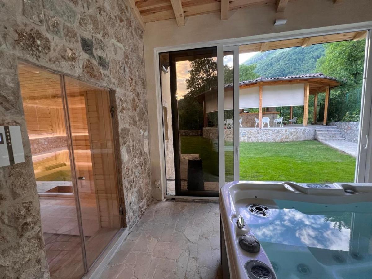 Family Spa Apartments Sunny&Shiny Savnik Esterno foto